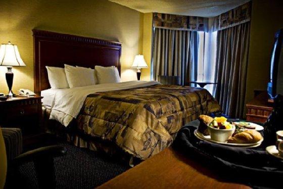 Quality Inn & Suites Bay Front Sault Ste. Marie Exteriör bild
