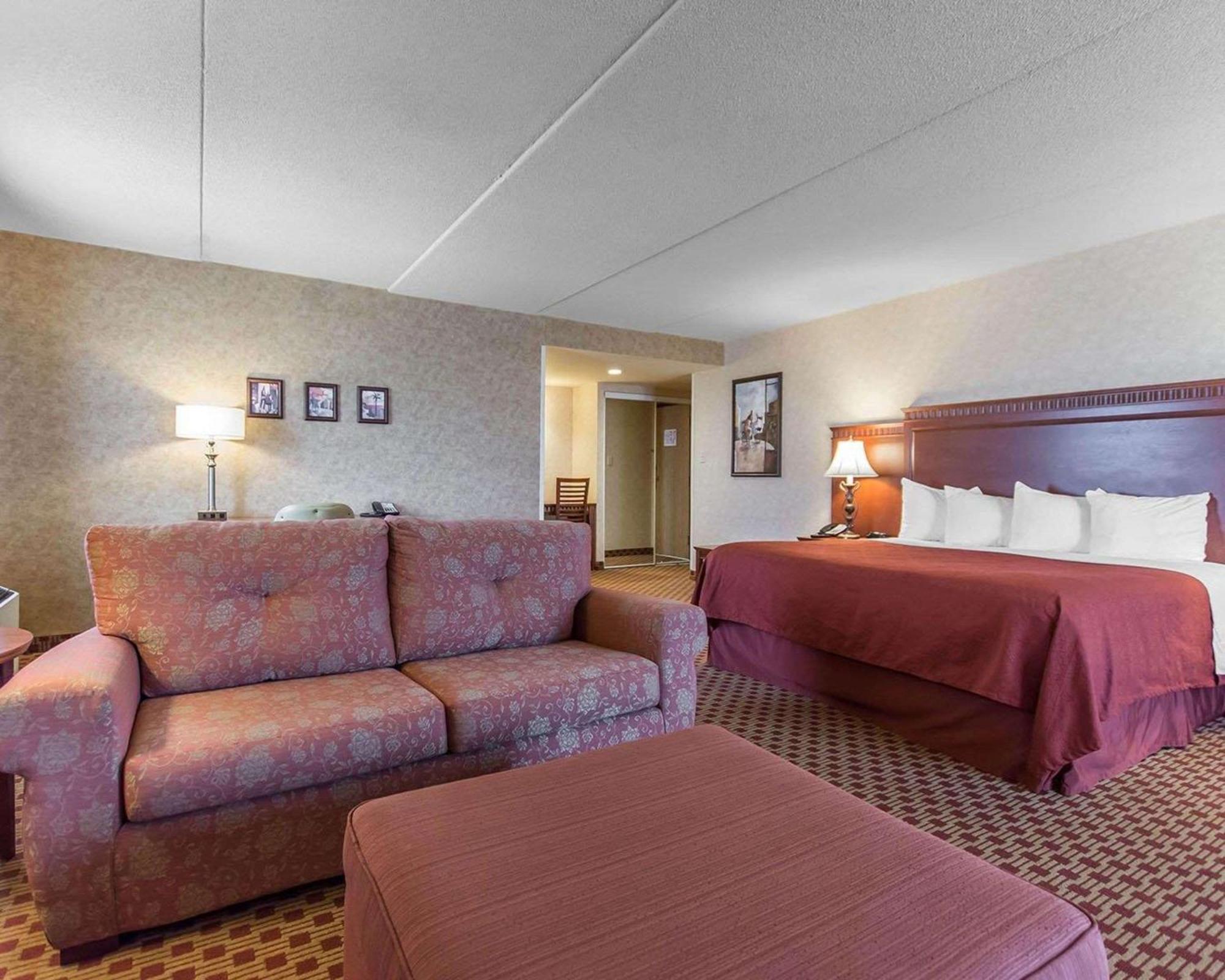 Quality Inn & Suites Bay Front Sault Ste. Marie Exteriör bild