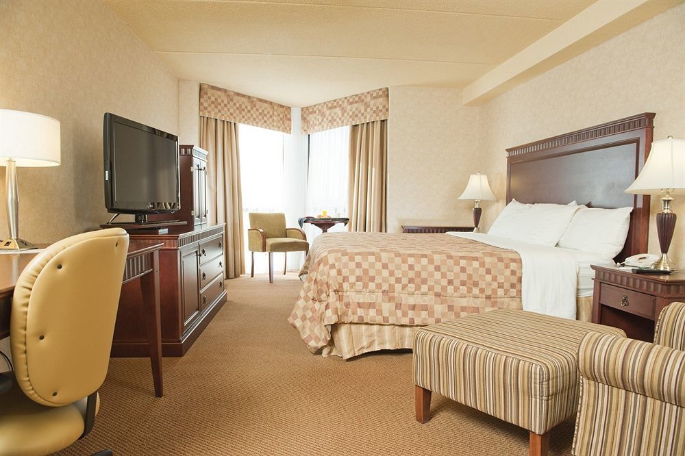 Quality Inn & Suites Bay Front Sault Ste. Marie Exteriör bild