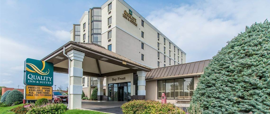 Quality Inn & Suites Bay Front Sault Ste. Marie Exteriör bild